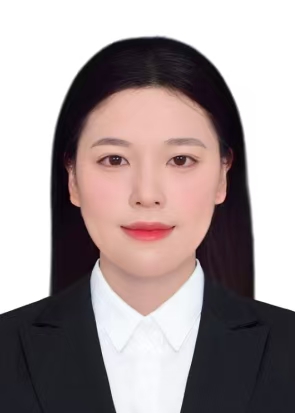 李洁.jpg