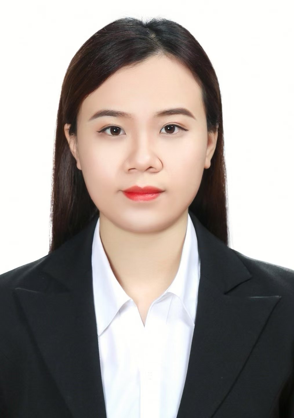 李珊珊.jpg